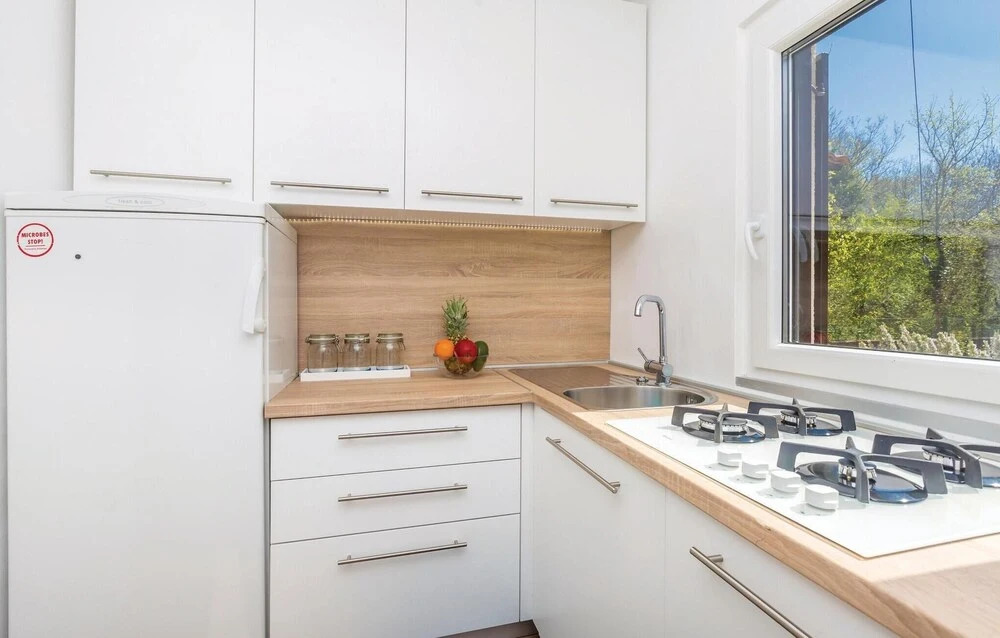 3 Bedroom Amazing Home In Malinska