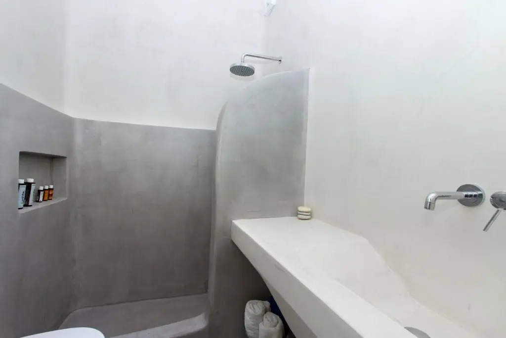 Enosis Apartments - Alia Beach House