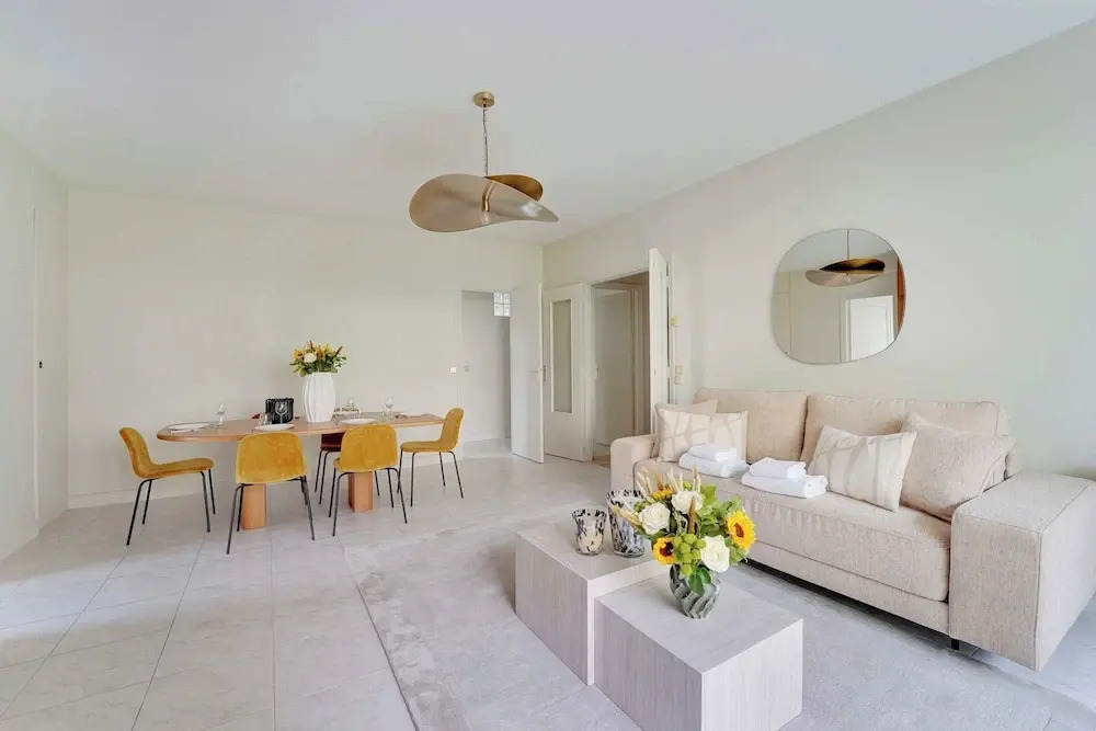 Modern apt With Balcony-2br/6p-neuilly-sur-seine