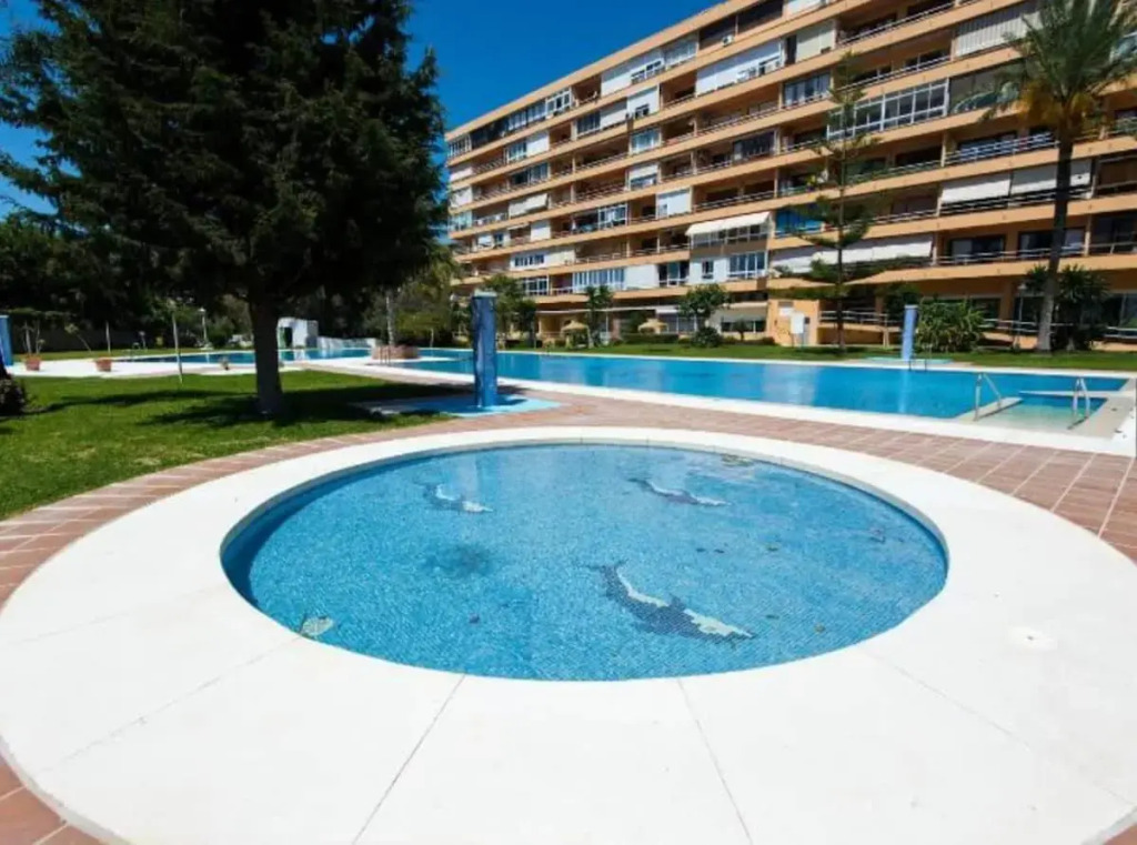Aqua Apartment