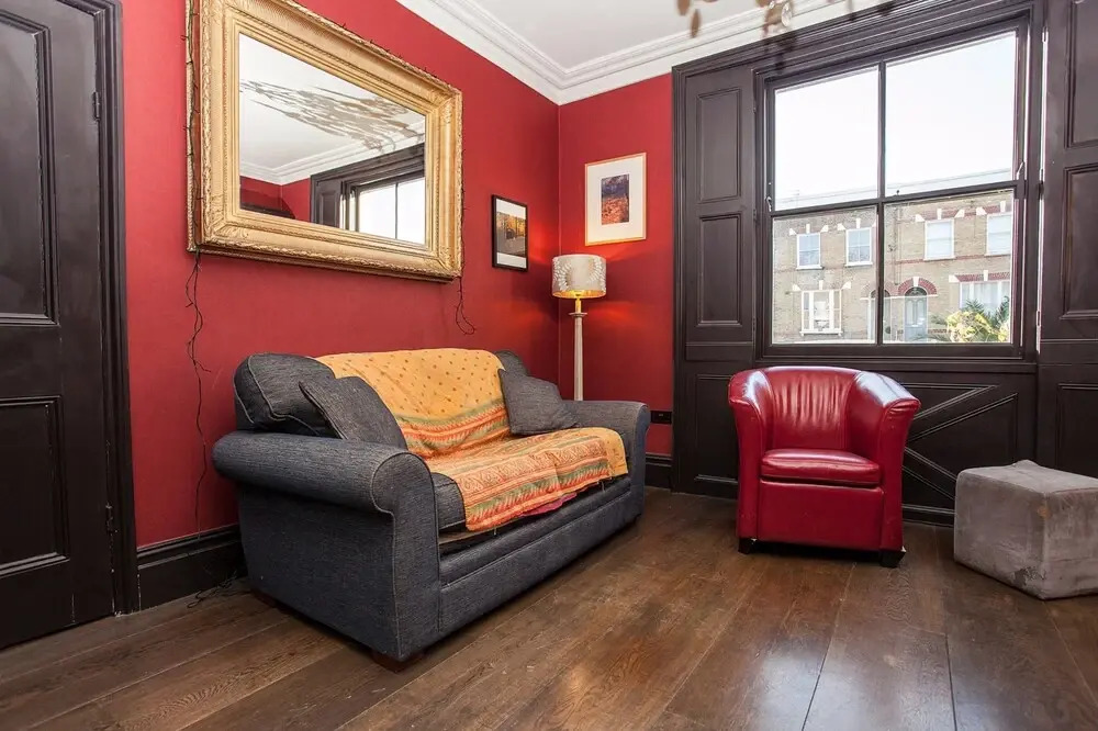 Spacious 2 Bedroom House With Garden