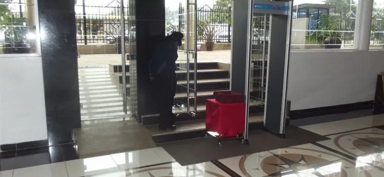 M P Hotel