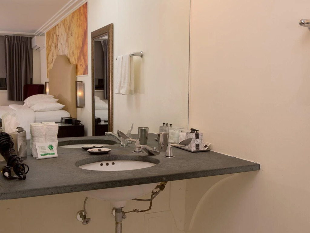414 Hotel