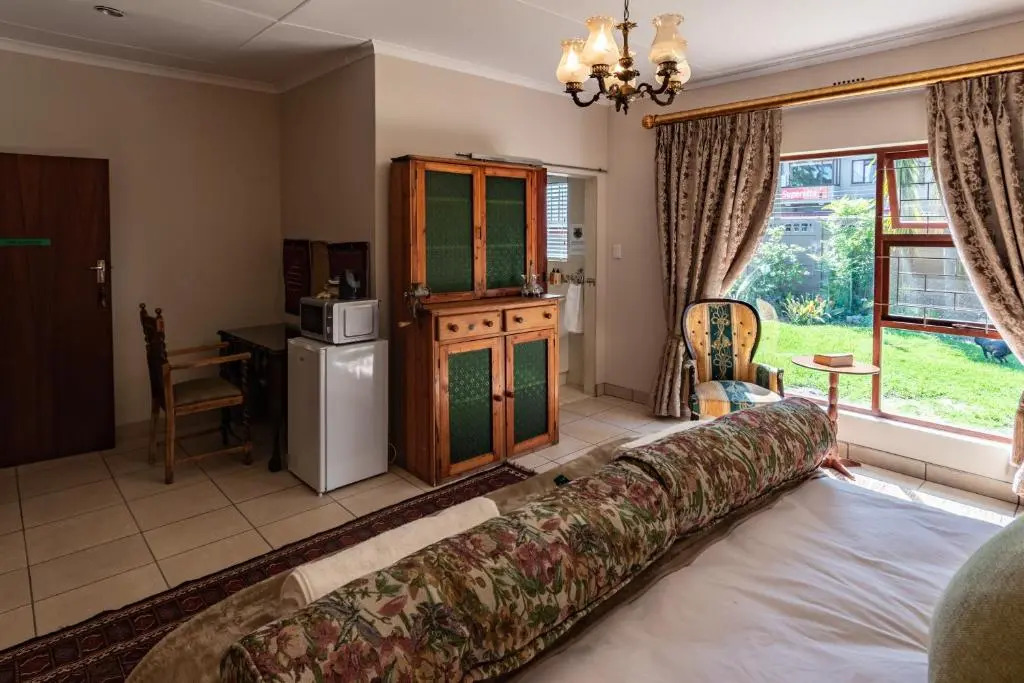 Antiqua Guest House