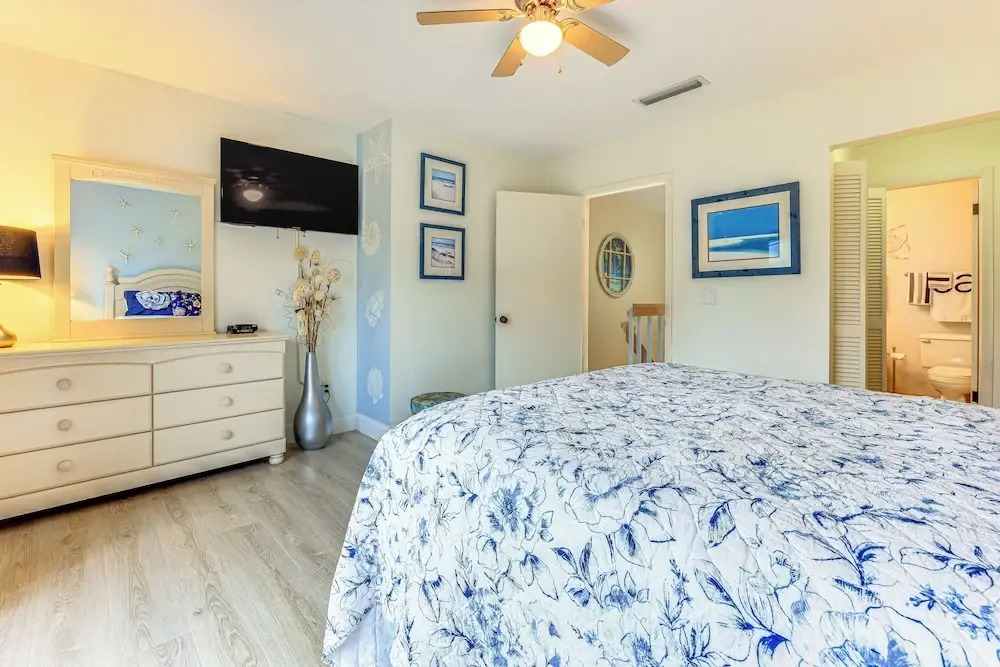Community Pool: St Augustine Condo Near Beaches