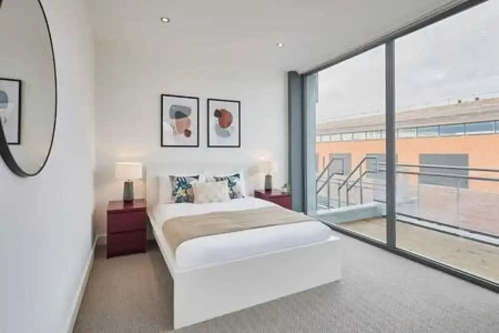 Host Stay The Knight Street Penthouse II