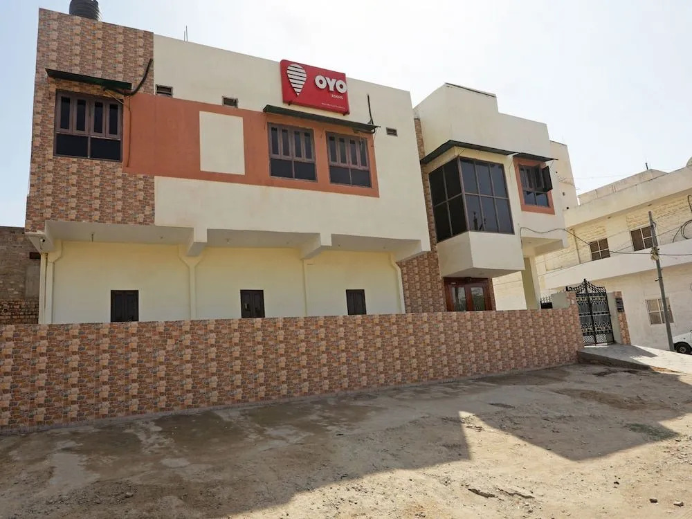 OYO 2291 Home Stay Mertiya Residency