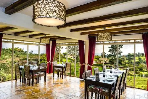 Hotel Estrella Del Monte