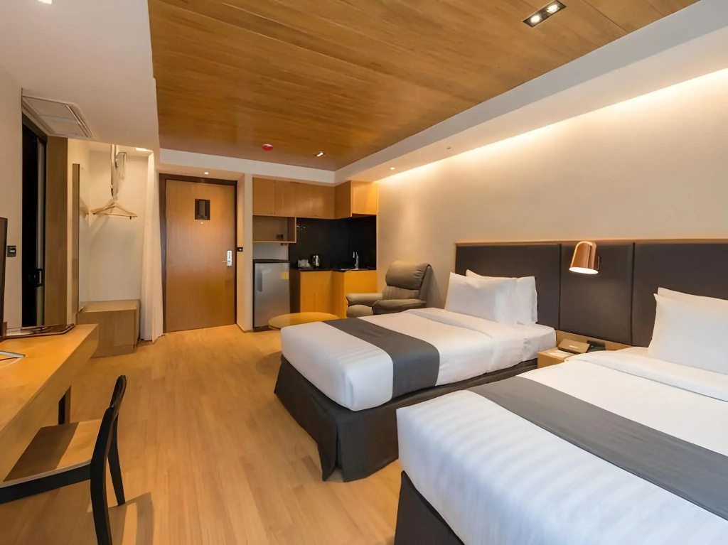 Asana Hotel & Residence