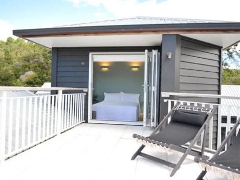 970 Lonely Bay Lodge