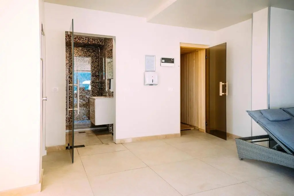 ALEZZI Majestic Apartments 97