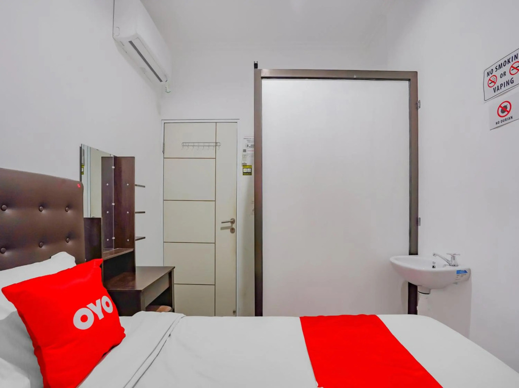 Hotel O A1 Pakis Argosari