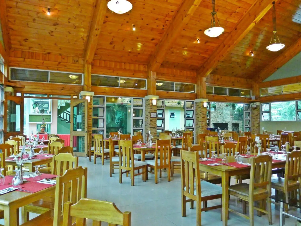 Ridgewood Hotel Baguio near The Mansion