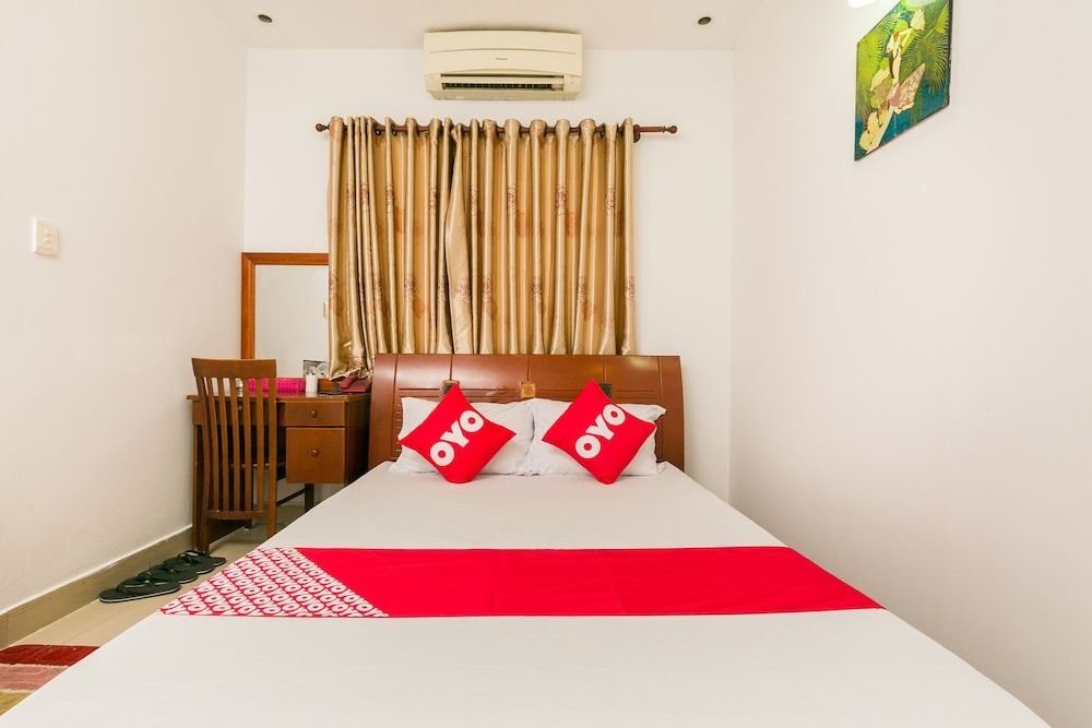 OYO 631 Long Phụng Hoàng Hotel