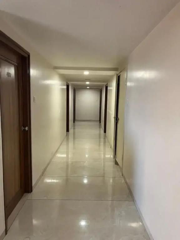 Hotel Golden Plaza surat