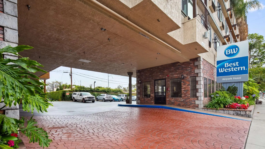 Best Western Airpark Hotel - LAX Airport LA Stadium