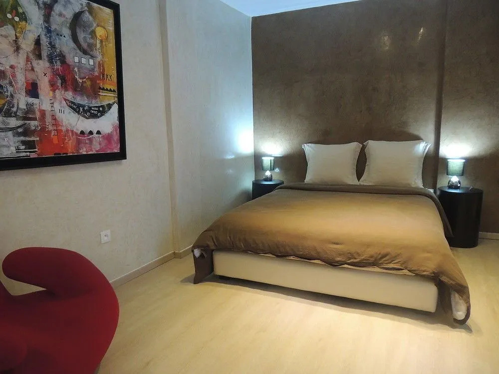 Riad Bulle DOr  Spa