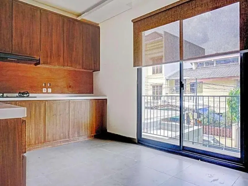90635 Tango Juliet Residence