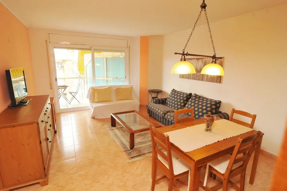HomeHolidaysRentals Ático Santa Susanna VIII - Costa Barcelona