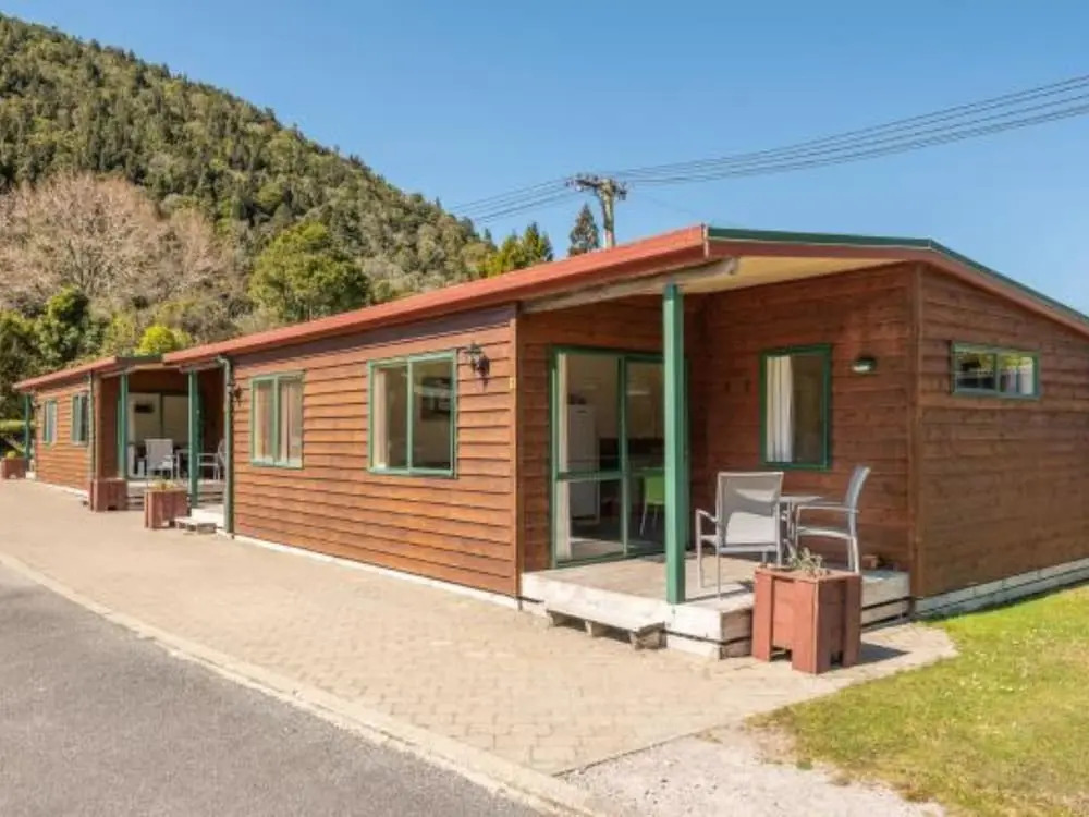Blue Lake TOP 10 Holiday Park