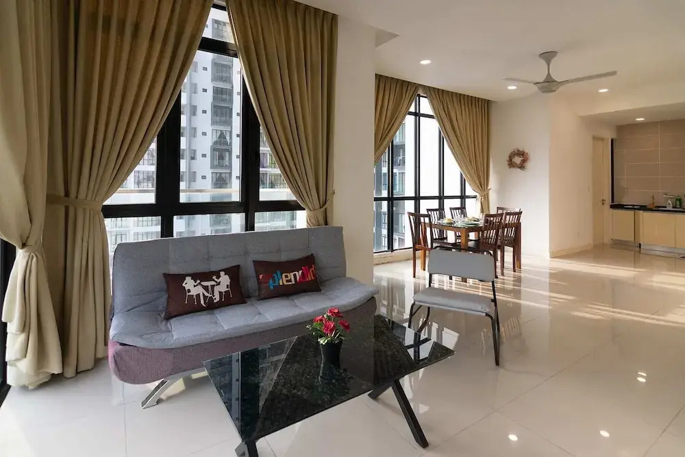 Lux Dpristine 3BR Home w Views, 5mins to Legoland