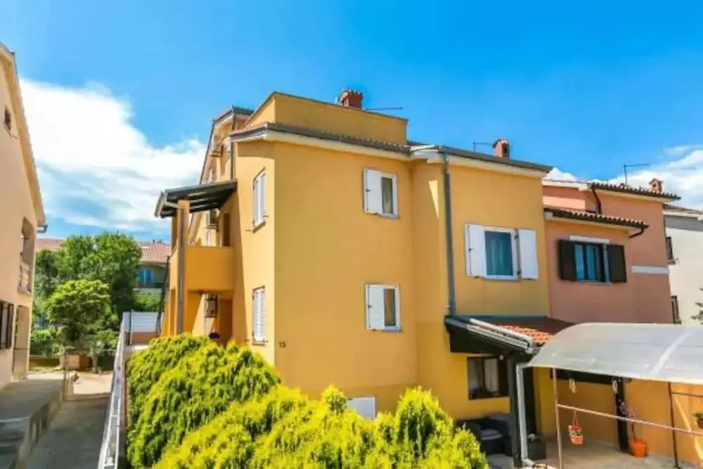 Holiday House Vesna