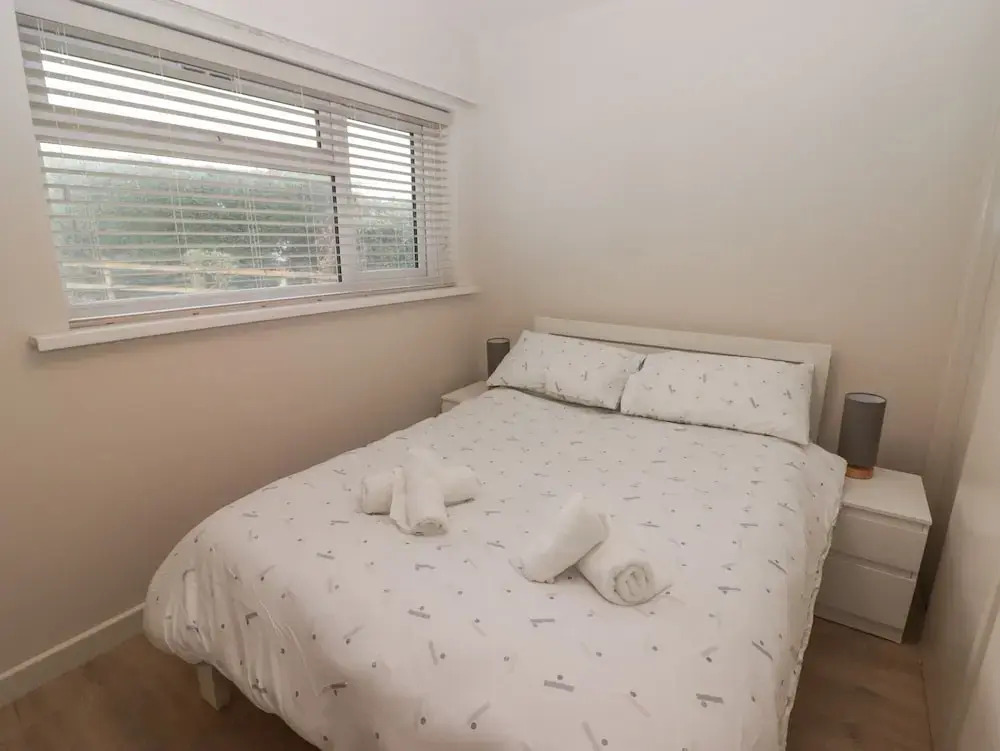 23 Coedrath Park