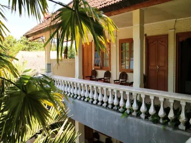 Semawang Beach Hotel
