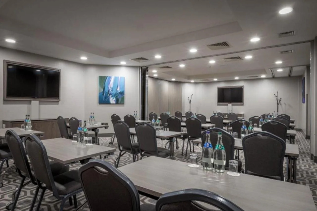 Maldron Hotel Pearse Street Dublin City