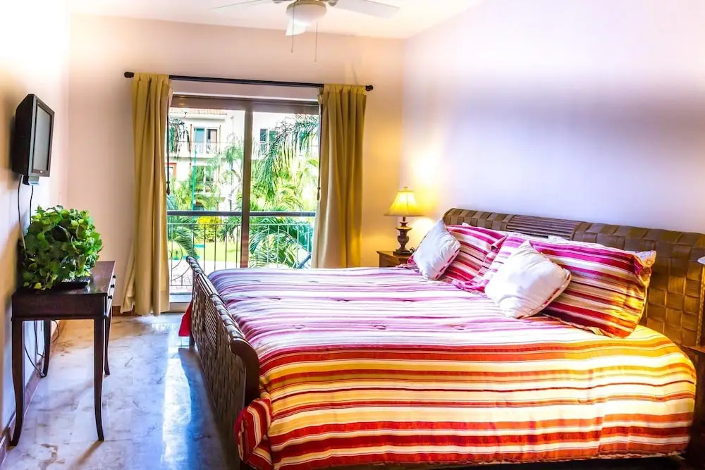 Paseo Del Sol Coral B 206 3 Bedroom Condo by RedAwning