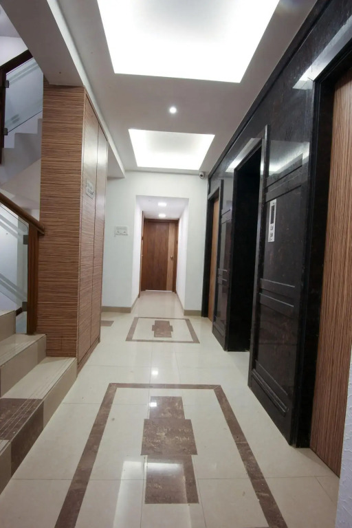 Golden Chariot The Boutique Hotel, Andheri