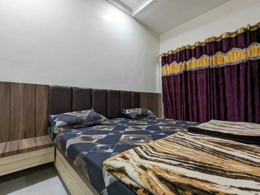 Hotel Shivneri