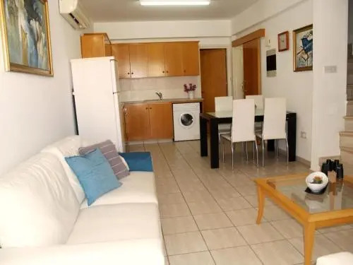 Holiday Home 2 Bedrooms 1 Bathroom - Pernera