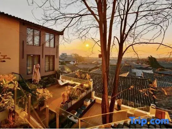 Chunshi · Zhiyi |  Scenic Vacation Apartment (Gucheng Mufu)