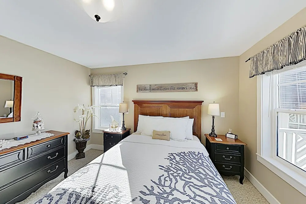 New Listing! Olivia Beach W/ Hot Tub 4 Bedroom Home