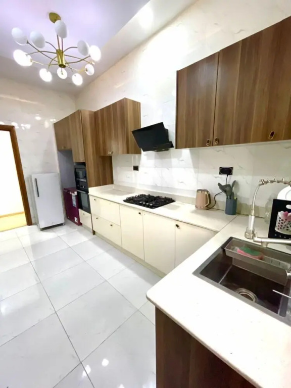 Serviced Apartment
