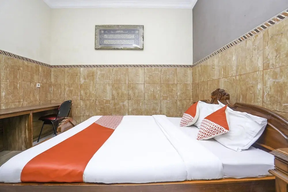 Hotel Madinah Syariah