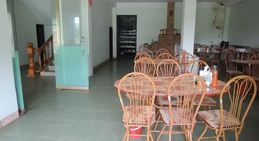 Hong Nhung Hotel