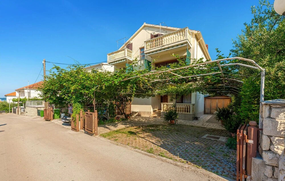 Beautiful Apartment in Zadar With 2 Bedrooms and Wifi