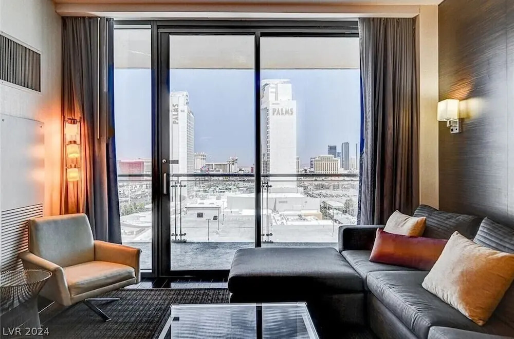 Palms Place Condo Hotel & Casino