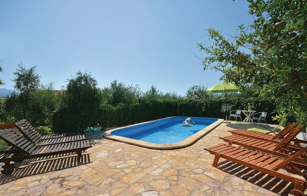 Beautiful Home in Kastel Sucurac With Wifi and 1 Bedrooms