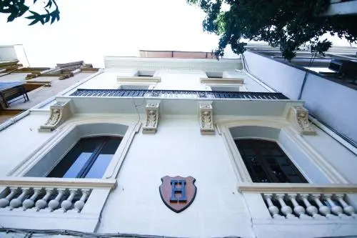 Hostel Lucia Suites