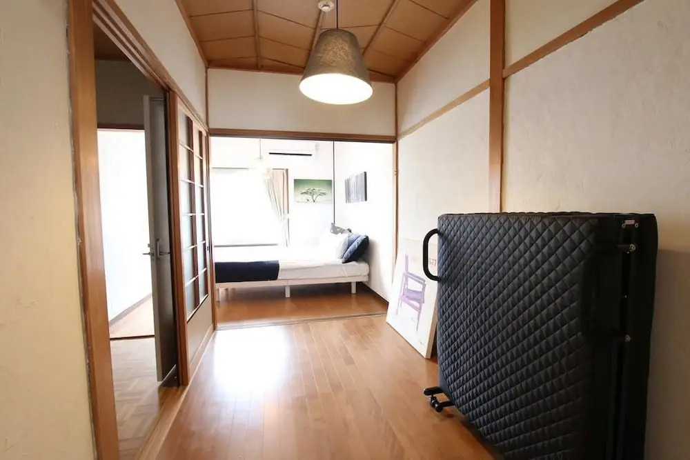 Guest House in Momodani (204-2)