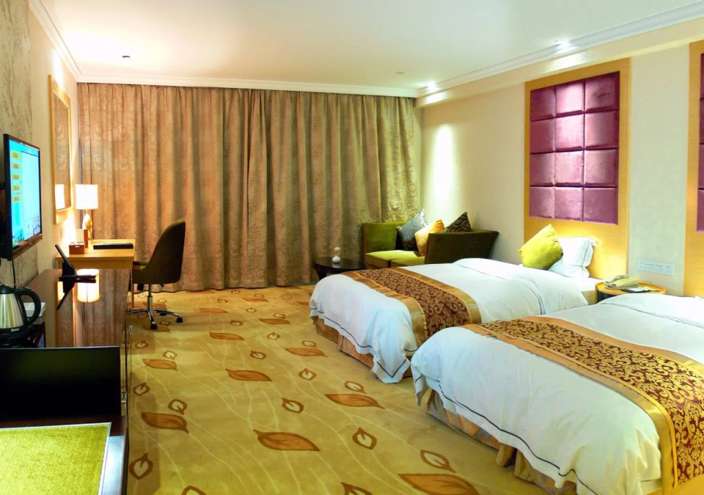 Holiday Inn Triumphal