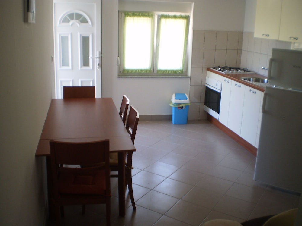 Apartments Gunja