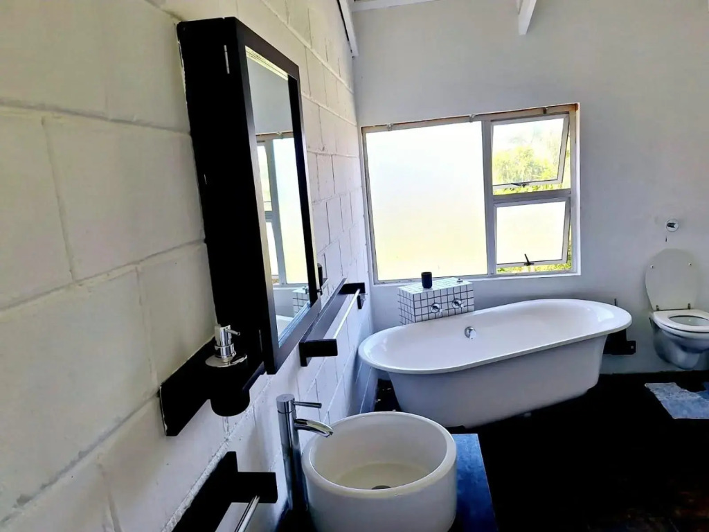AveBulela Penthouse