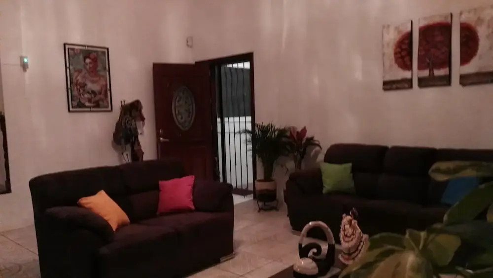 Lia Ajijic - Lakeside B&B