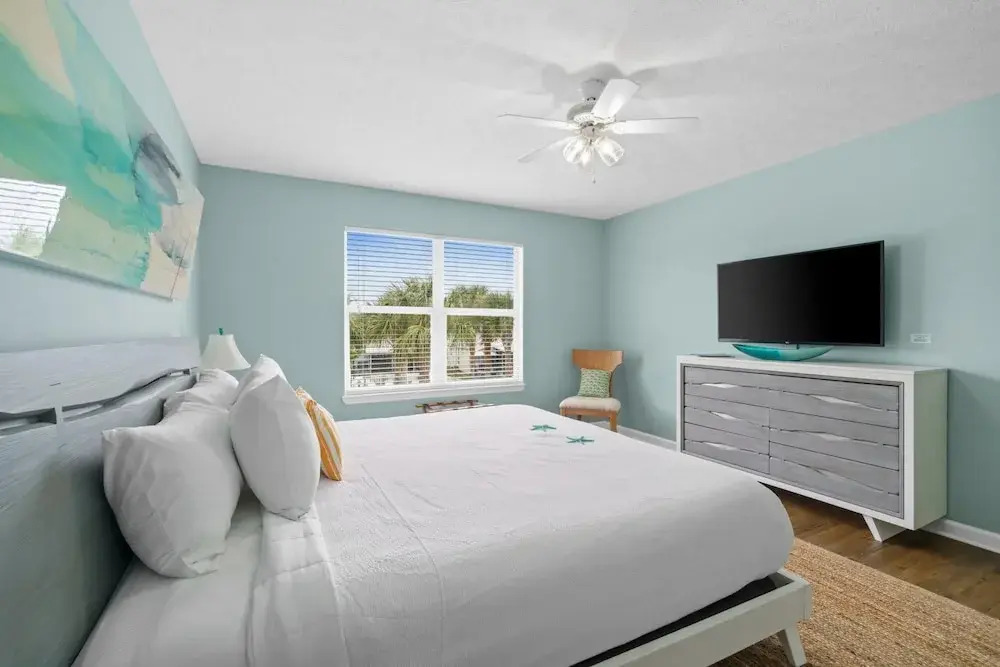 Beach House - Paradise Palace by PHG