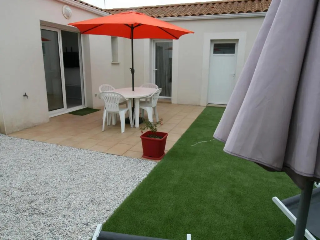 Maison La Tranche-sur-Mer, 3 pièces, 5 personnes - FR-1-22-296