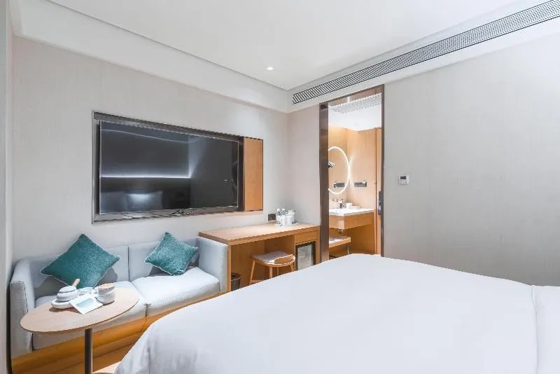 JI Hotel Shanghai Shimao Riverside Garden